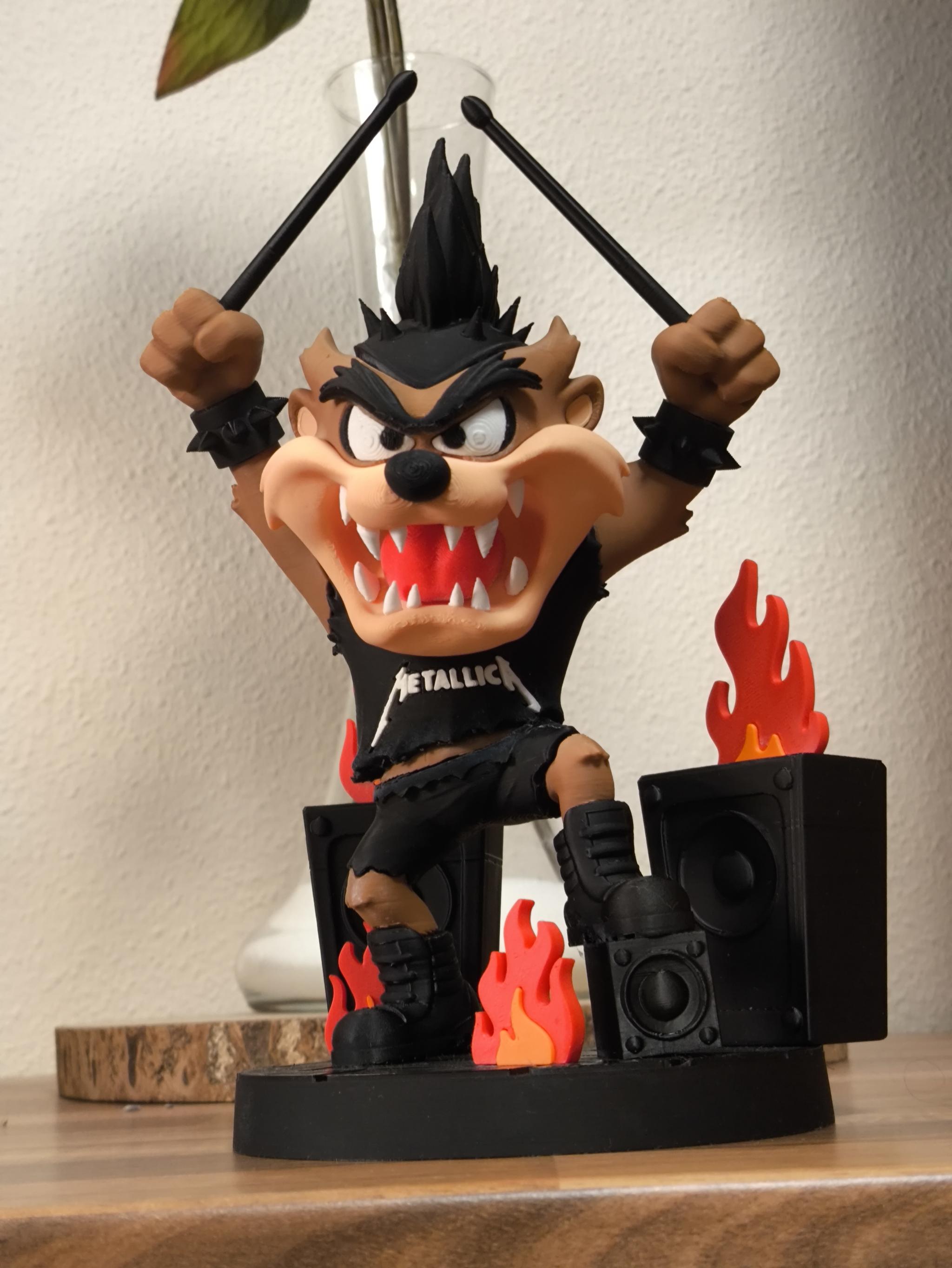 Taz Metal Edition